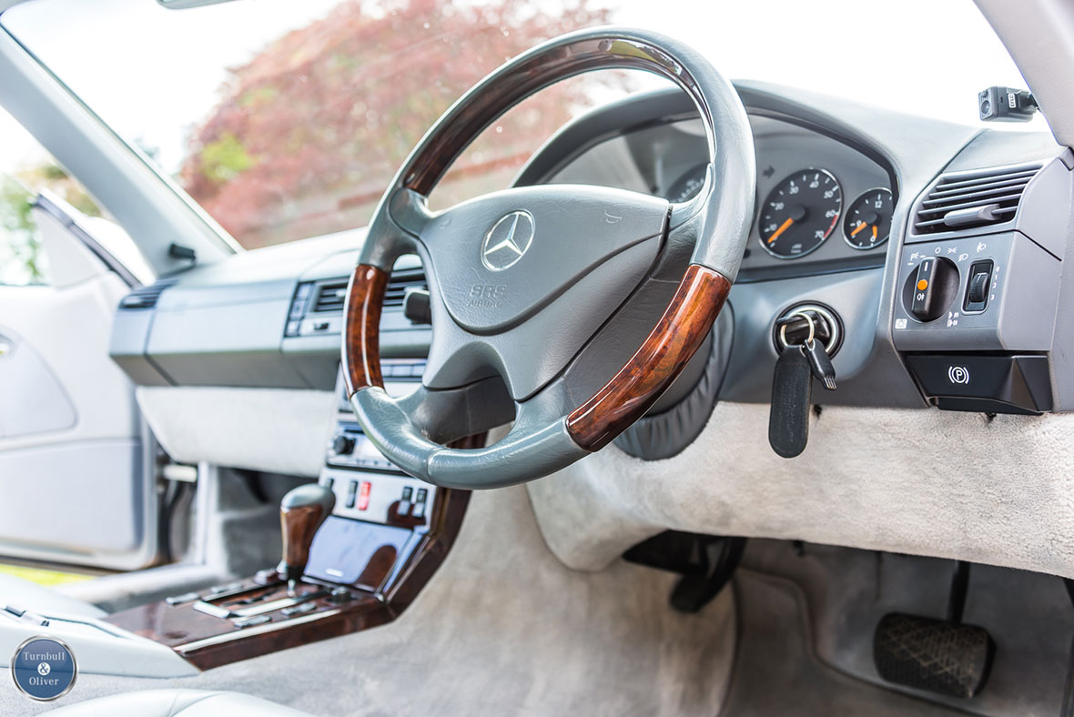 Mercedes-Benz SL320 Panoramic Roof