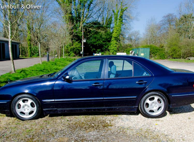 E320 CDi (W210)